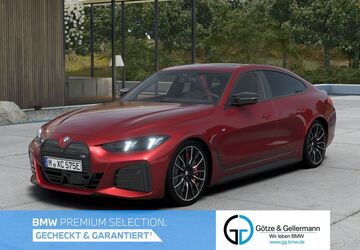 BMW i4 22.072 km 64.740 &euro; Mülheim 45472