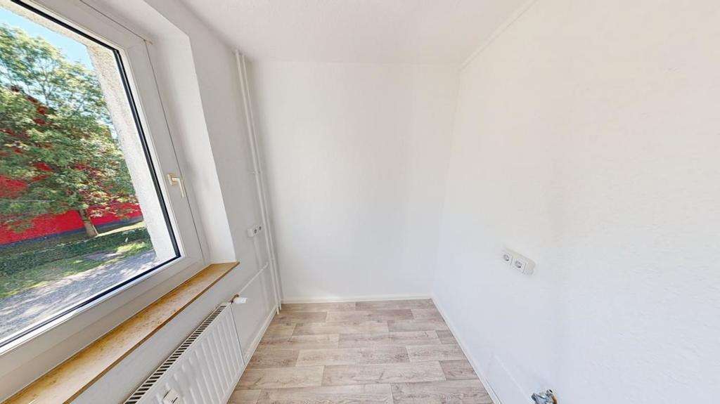 Etagenwohnung Chemnitz Adelsberg - 2 Zimmer, 45 m&sup2;, 280&euro; | Angebot:27314427