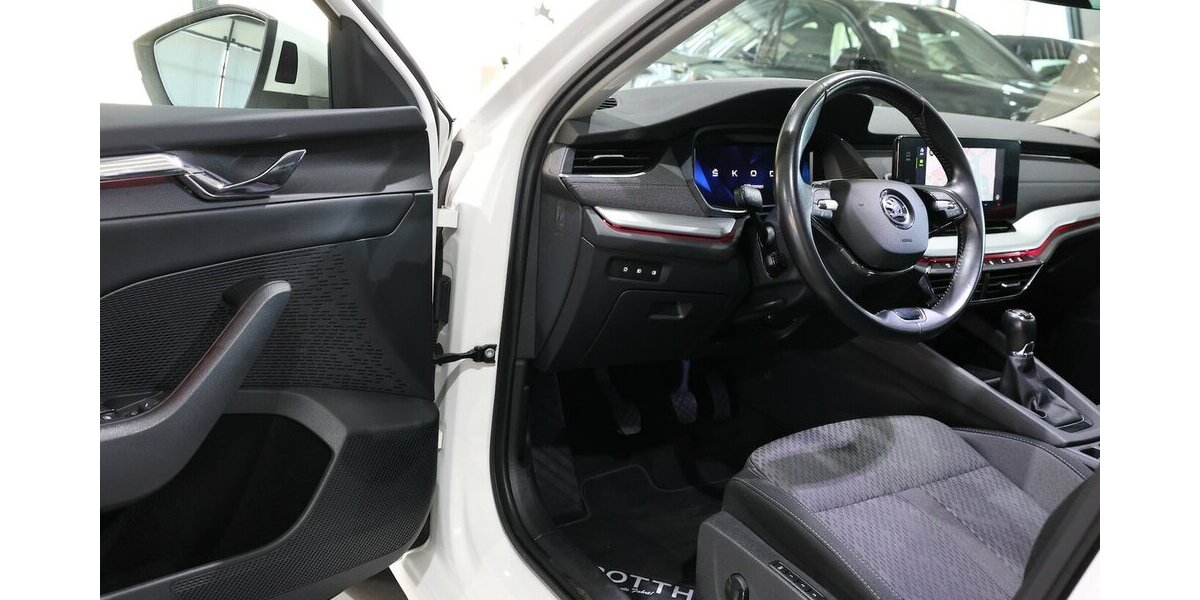 Skoda Octavia Combi 2.0 TDI FIRST-EDITION WHITE / LED 152.000 km 13.444 &euro; Hamm 59077