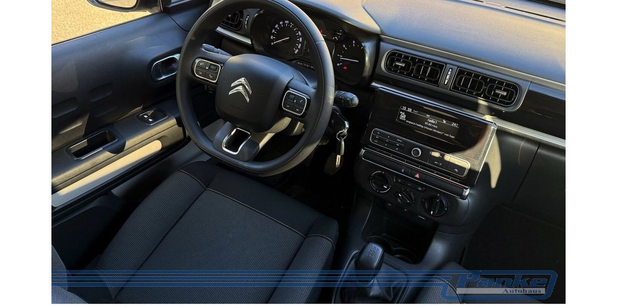 Citroen C3 1.2 PT 82 Feel*LED*BT*Tempo*8Reifen*SpurH* 84.089 km 6.480 &euro; Berlin 13187