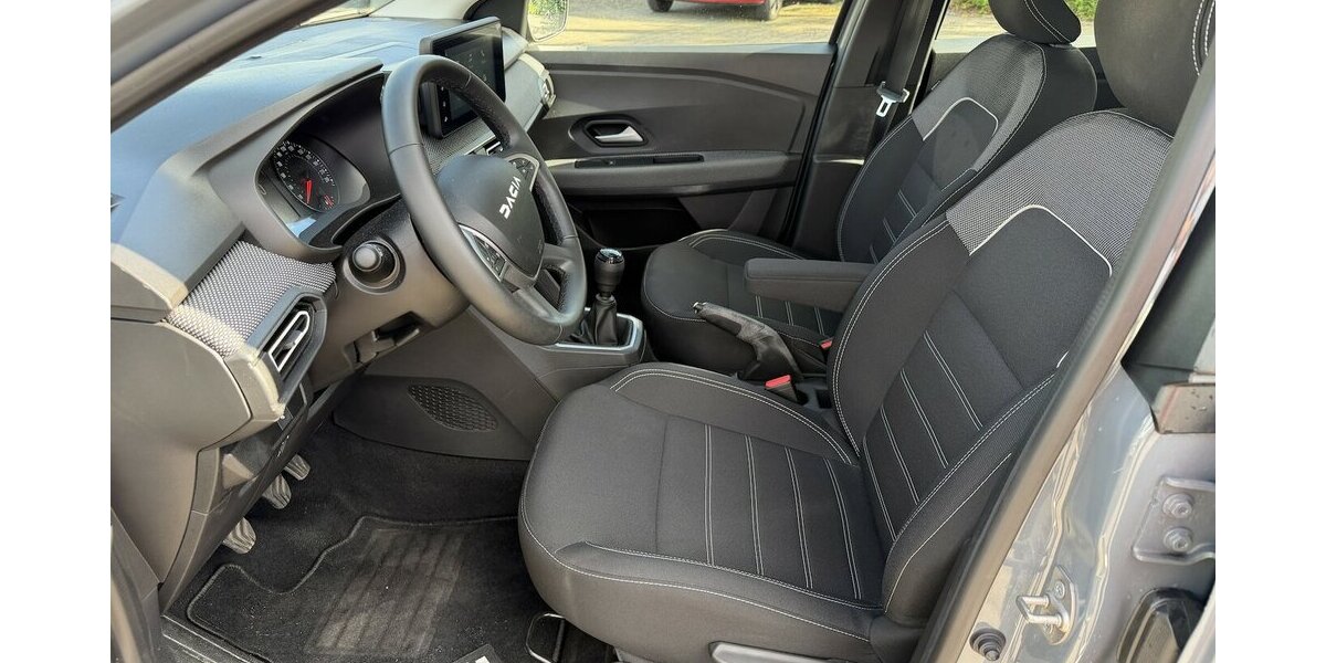 Dacia Sandero III Expression / Sitzheizung / DAB+ 23.900 km 14.490 &euro; Donauwörth 86609