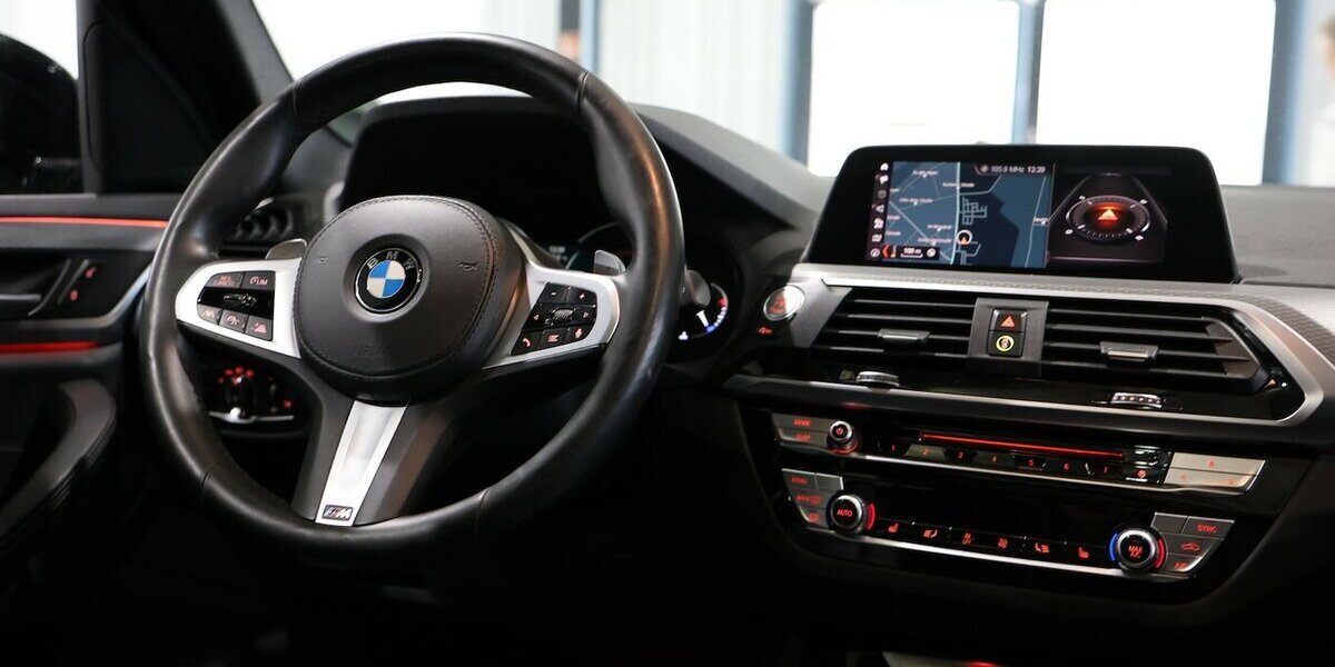 BMW X3 xDrive 30d M-SPORT SHADOW INNOVATION / TOP 164.000 km 27.993 &euro; Hamm 59077