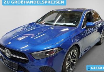 Mercedes-Benz A 180 118.912 km 23.997 &euro; Frankfurt 60596