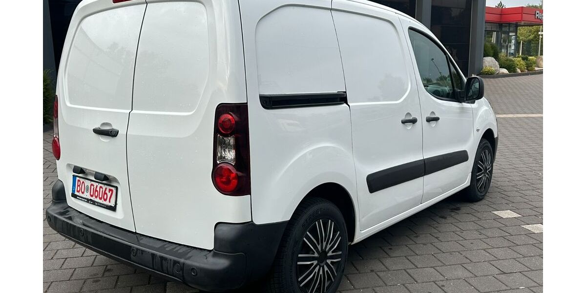 Peugeot Partner 101.000 km 5.999 &euro; Bochum OT Innenstadt 44809