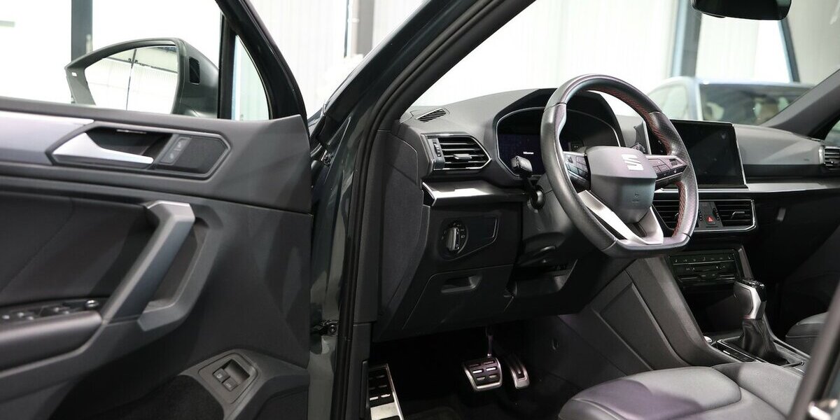 Seat Tarraco 1.4 TSI e-Hybrid DSG FR-SPORT / PANORAMA 85.000 km 27.991 &euro; Hamm 59077