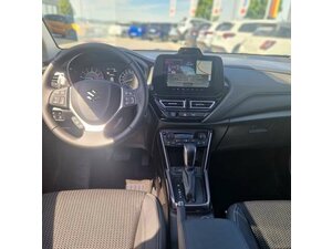 Suzuki S-Cross Hybrid 1.5 Dualjet ALLGRIP AGS Comfort+Gar 6.000 km 33.850 &euro; Obrigheim-Asbach 74847