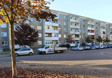 Wohnung Dessau-Roßlau Roßlau - 3 Zimmer, 57 m&sup2;, 345&euro; | Angebot:27314469