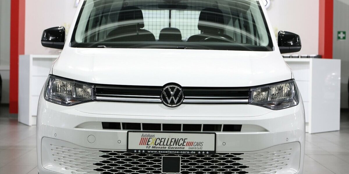 VW Caddy Maxi KOMBI 2.0 TDI 4M LIFE IQ ALLRAD OPTIK 95.000 km 25.881 &euro; Hamm 59077