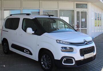 Citroen Berlingo 86.700 km 16.980 &euro; Naumburg/S. + 06667 Weißenfels + 06618 Schönburg 06618