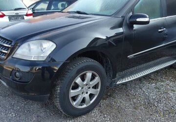 Mercedes-Benz ML 320 CDI PDC AHK Leder Ganzjahresreifen 294.300 km 7.950 &euro; Neumarkt/OPf 92318