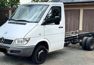 Mercedes-Benz Sprinter 150.000 km 5.990 &euro; Stein 90547
