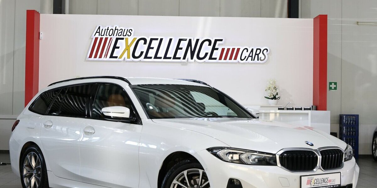 BMW 318d Touring SPORT WHITE & BROWN / CURCED, LED 100.000 km 25.221 &euro; Hamm 59077