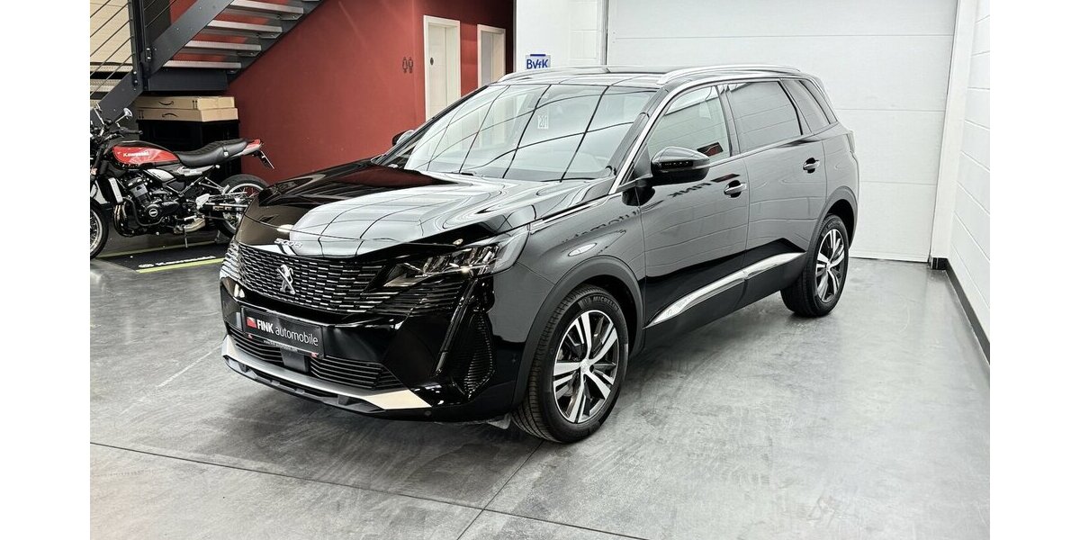 Peugeot 5008 Blue HDI 130 Allure Pack 1.Hand Carplay 52.400 km 22.160 &euro; Lich 35423