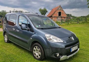 Peugeot Partner Tepee 175.600 km 5.599 &euro; Lengerich 49525