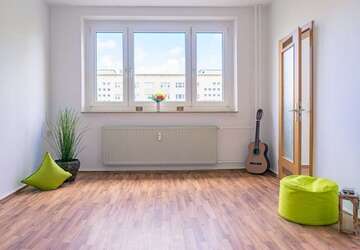 Wohnung Chemnitz Yorckgebiet - 2 Zimmer, 45 m&sup2;, 273&euro; | Angebot:27314434