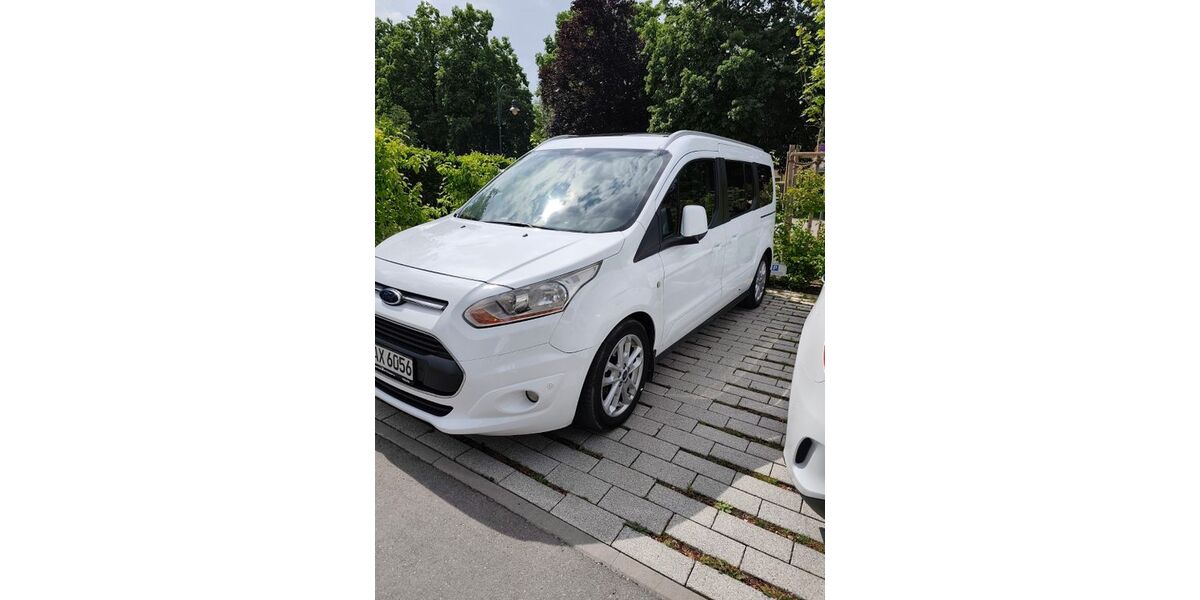 Ford Tourneo Connect 130.110 km 14.800 &euro; München 81739