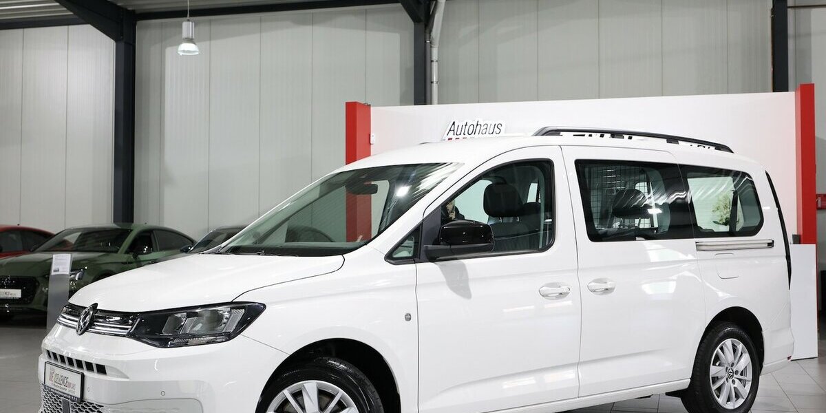 VW Caddy Maxi KOMBI 2.0 TDI 4M LIFE IQ ALLRAD OPTIK 95.000 km 25.881 &euro; Hamm 59077