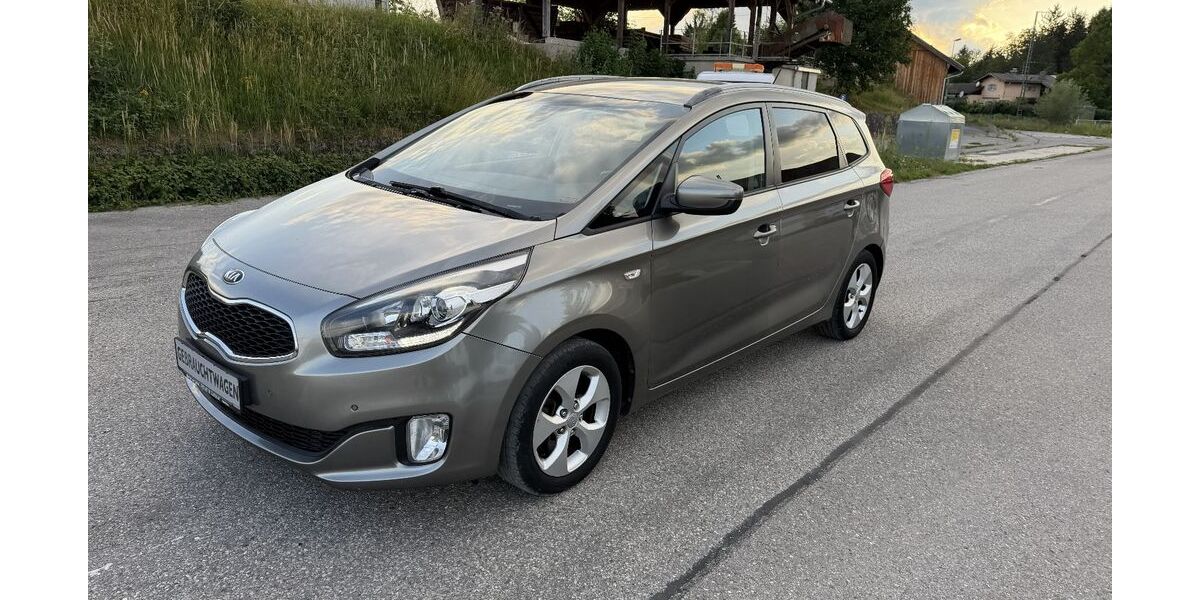 Kia Carens 228.530 km 2.890 &euro; Ainring 83404