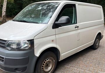 VW T5 Transporter 233.076 km 4.990 &euro; Essen 45326