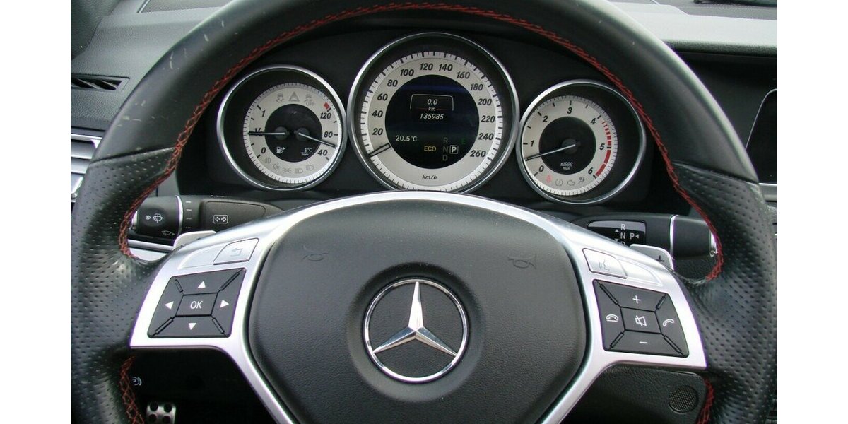 Mercedes-Benz E 350 Cabrio AMG Sportpaket Navi Leder LED 135.985 km 21.980 &euro; Falkensee 14612