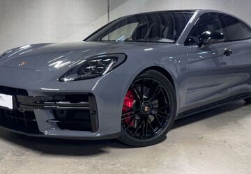 Porsche Panamera 26.900 km 149.790 &euro; Raubling 83064