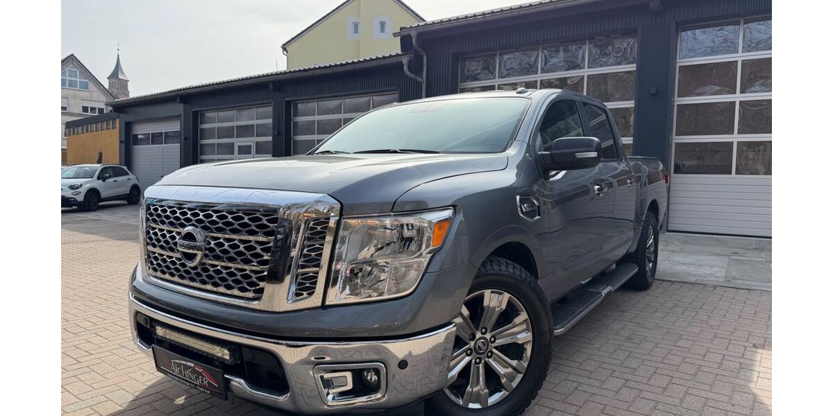 Nissan Titan 47.000 km 33.999 &euro; Floß 92685