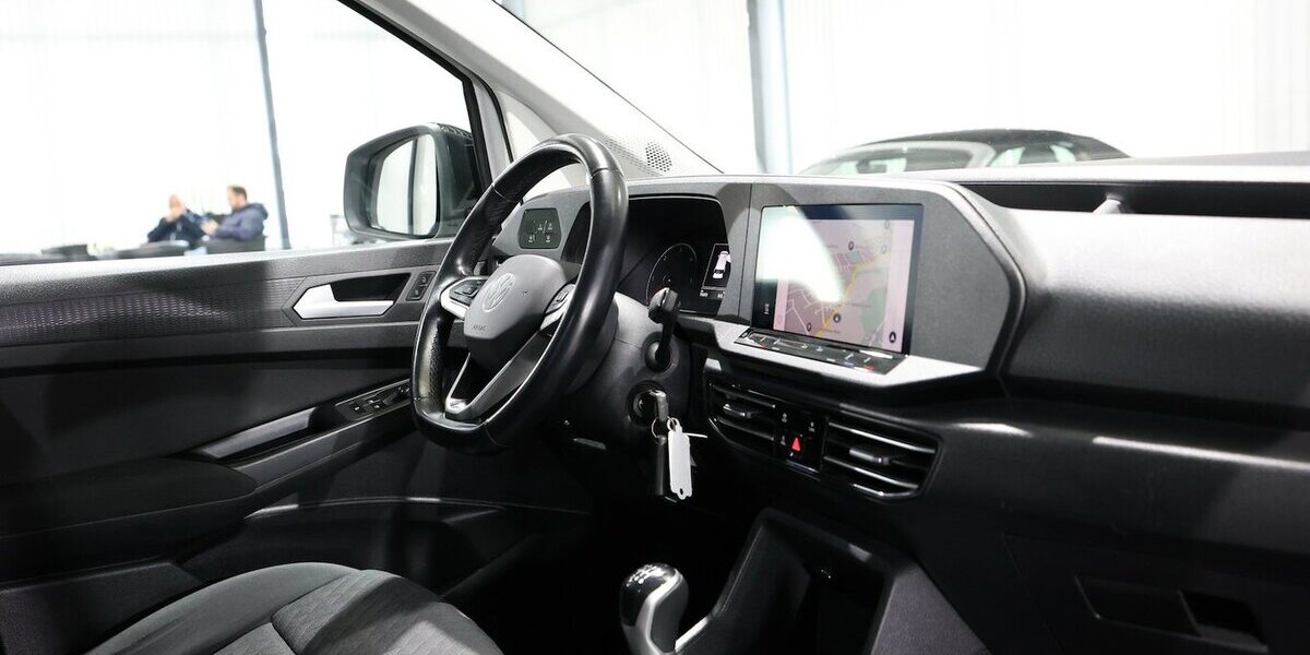 VW Caddy Maxi KOMBI 2.0 TDI 4M LIFE IQ ALLRAD OPTIK 95.000 km 25.881 &euro; Hamm 59077