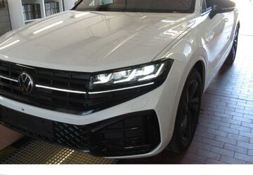 VW Touareg 17.144 km 79.440 &euro; Bad Düben 04849
