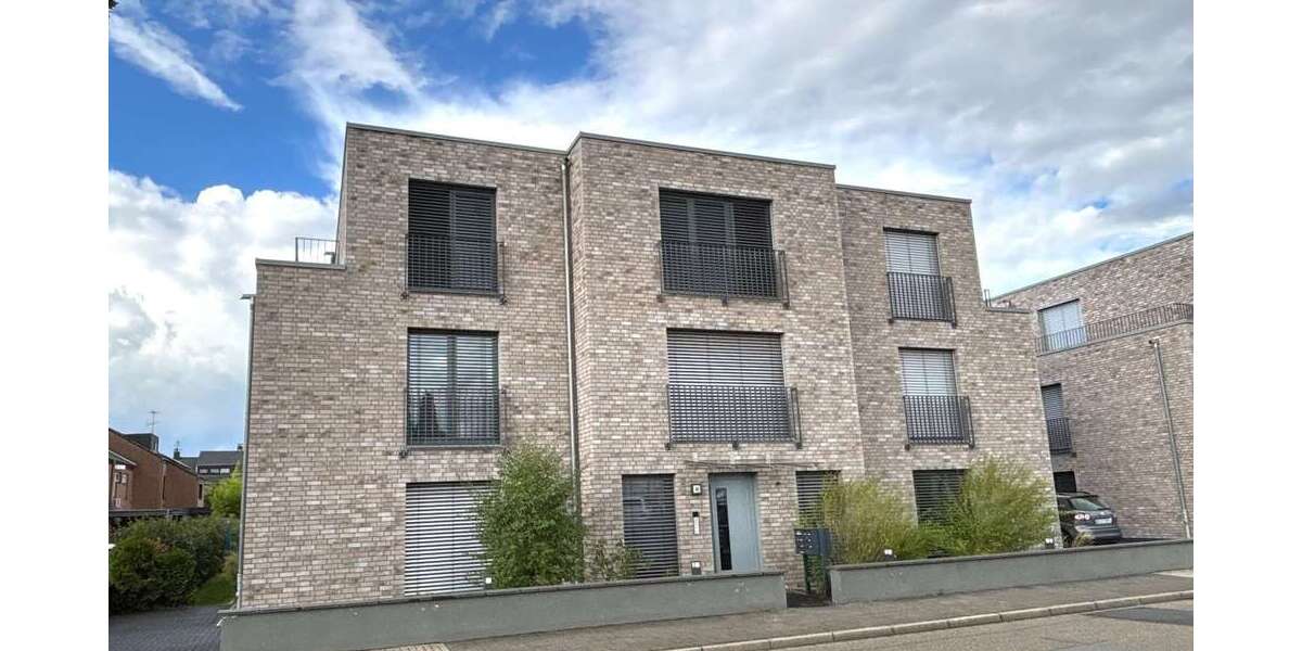 Etagenwohnung Wesel Fusternberg - 3 Zimmer, 75 m&sup2;, 700&euro; | Angebot:27314299