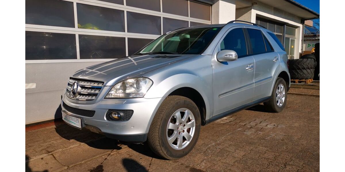 Mercedes-Benz ML 280 265.000 km 6.300 &euro; Detmold 32758