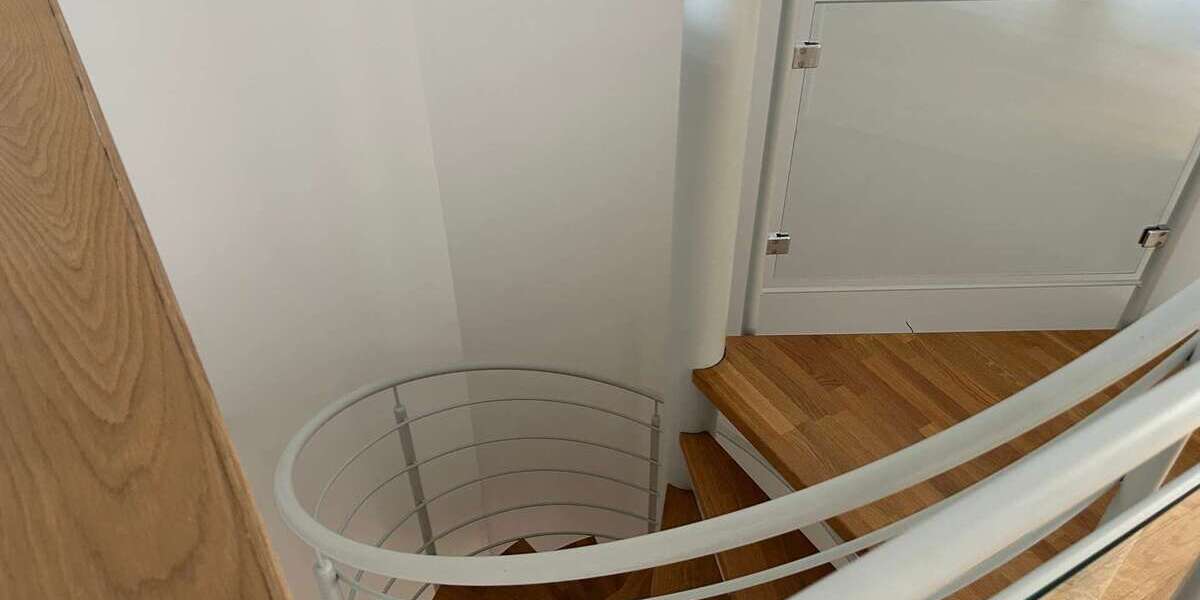 Etagenwohnung Halle/Saale Saale - 5 Zimmer, 128 m&sup2;, 1.570&euro; | Angebot:27219512