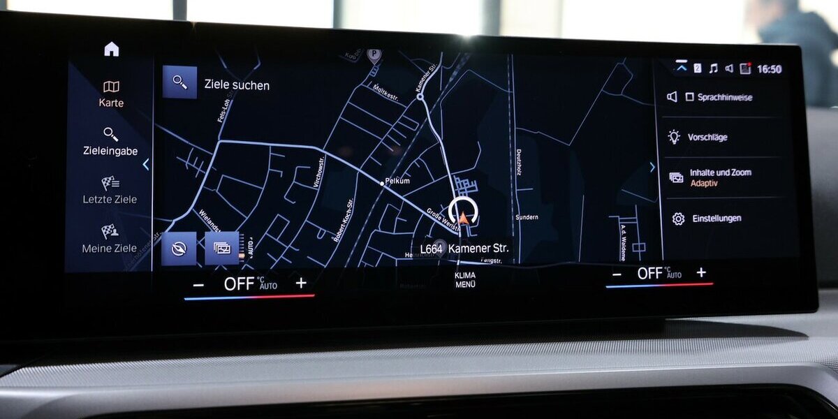 BMW 318d Touring ADVANTAGE CURVED+NAVI, LEDER, LED 67.000 km 26.577 &euro; Hamm 59077