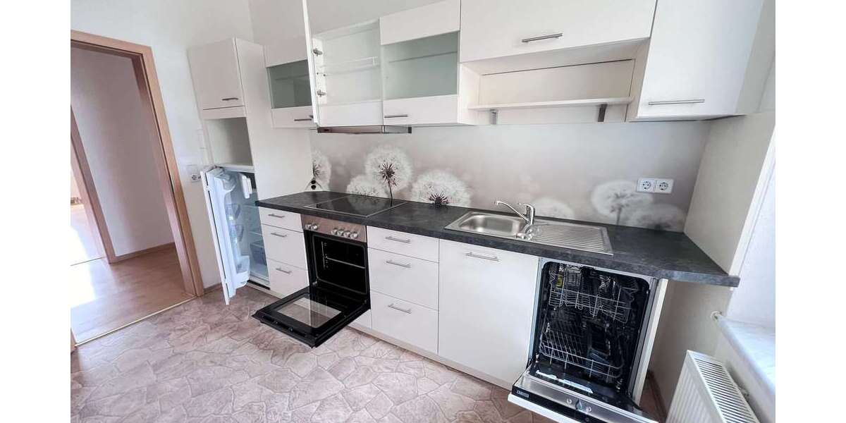Etagenwohnung Chemnitz Zentrum - 3 Zimmer, 82 m&sup2;, 415&euro; | Angebot:27317214