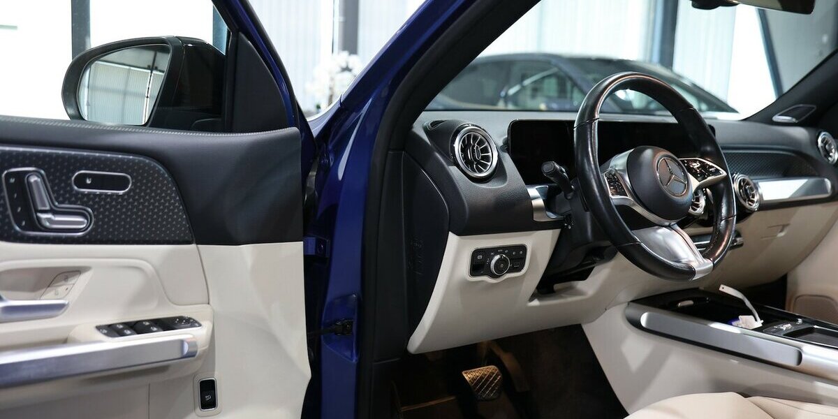 Mercedes-Benz GLB 220 d 4M PROGRESSIVE SPORT NIGHT / PANORAMA 156.000 km 30.577 &euro; Hamm 59077