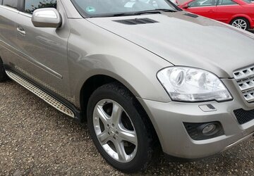 Mercedes-Benz ML 320 CDI Bi-Xenon Sportp. AHK 8x Alu eGHSD Memor 303.200 km 7.950 &euro; Neumarkt/OPf 92318