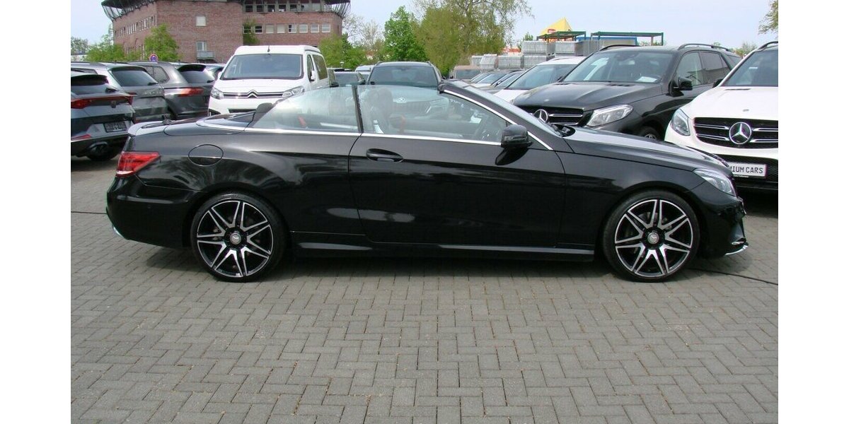Mercedes-Benz E 350 Cabrio AMG Sportpaket Navi Leder LED 135.985 km 21.980 &euro; Falkensee 14612